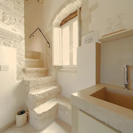 Dimora Antico Campanile Apartment